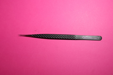 Tweezers